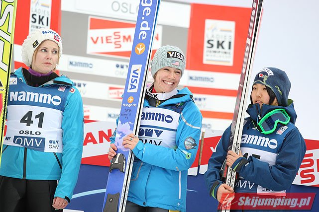 118 Anette Sagen, Sarah Hendrickson, Sara Takanashi